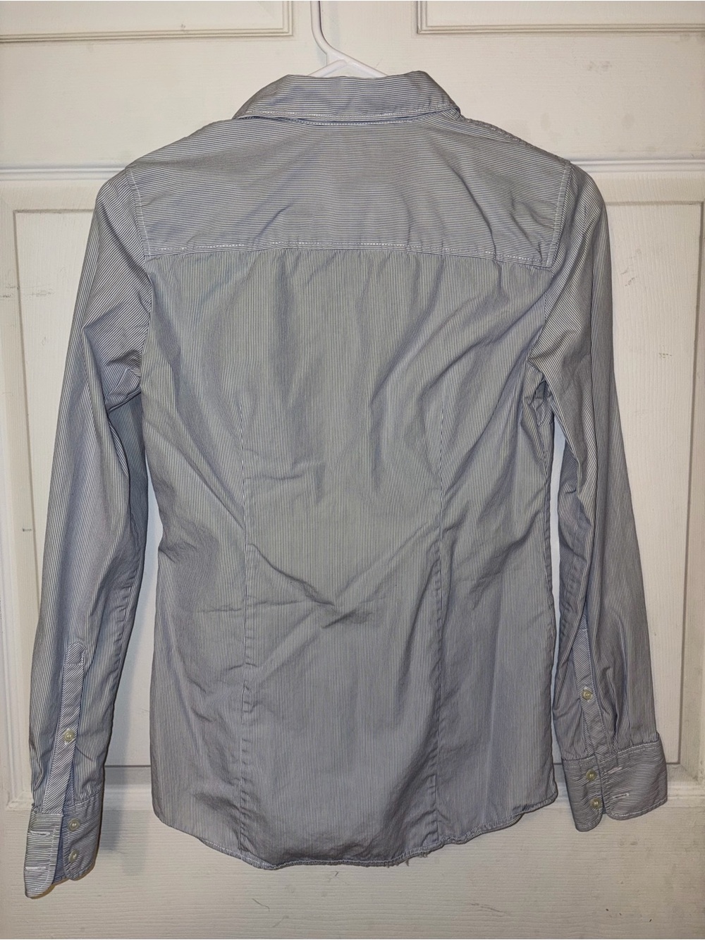 Button up tops - Picture 8 of 10